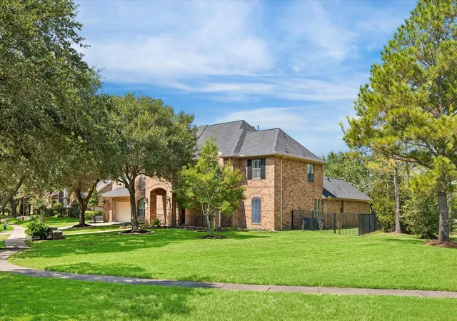 Photo 2 of Mansion for sale at 18715 N Thomas Shore Dr, Cypress, TX 77433 | MLS# 39965533 | Listing updated on 2026-09-12