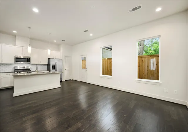 5th image of 9448 Kerrwood Ln, Houston, TX 77080 | MLS# 14160090