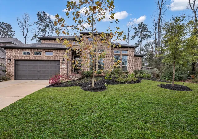 2nd image of 633 North Rivus Overlook Dr, Willis, TX 77318 | MLS# 75283377