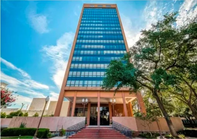 Photo 1 of Condo for sale at 5150 Hidalgo St #1503, Houston, TX 77056 | MLS# 79738160 | Listing updated on 2026-09-23