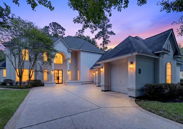 Photo 1 of Single family home for sale at 2 Argonne Pl, Spring, TX 77382 | MLS# 61112573 | Listing updated on 2026-09-01