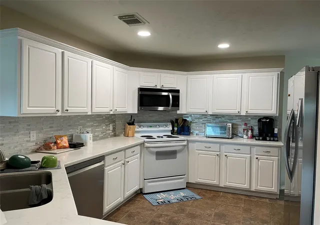 4th image of 19631 Amistad Dr, Tomball, TX 77375 | MLS# 16415068