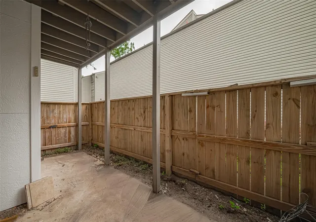 2nd image of 9707 Richmond Ave, Houston, TX 77042