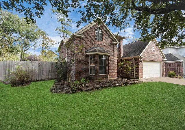 Photo 2 of Single family home for sale at 5310 Jasper Grv Ct, Kingwood, TX 77345 | MLS# 66363578 | Listing updated on 2026-09-08
