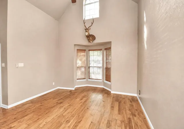 Photo 4 of Single family home for sale at 5310 Jasper Grv Ct, Kingwood, TX 77345 | MLS# 66363578 | Listing updated on 2026-09-08