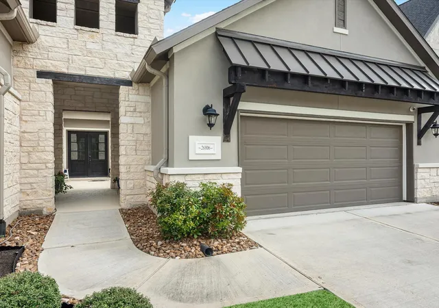 Photo 3 of Sale Pending at 26806 Holmans Rd, Magnolia, TX 77354 | MLS# 10901337 | Listing updated on 2026-09-04