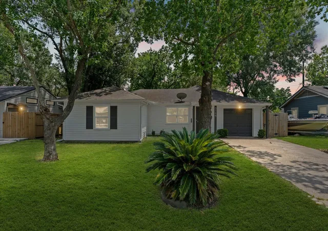 Photo 1 of Single family home for sale at 5146 Kelso St, Houston, TX 77021 | MLS# 20432936 | Listing updated on 2026-09-12