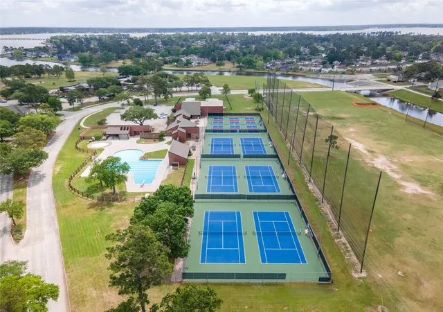 Homes for sale in Humble, TX | 19207 Relay Rd, Humble, TX 77346 | MLS# 83173418