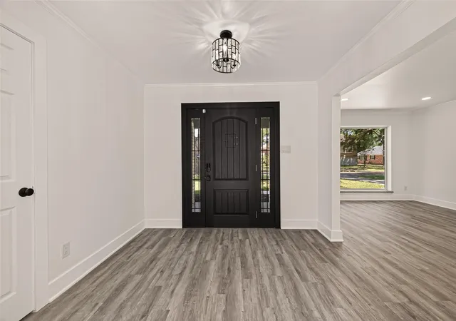 5th image of 9519 Moorberry Ln, Houston, TX 77080 | MLS# 80222034