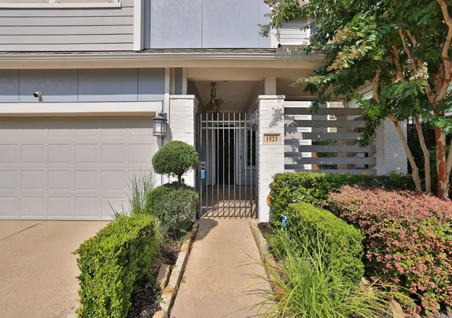 4th image of 1523 Aldana Pl, Houston, TX 77055 | MLS# 78758465