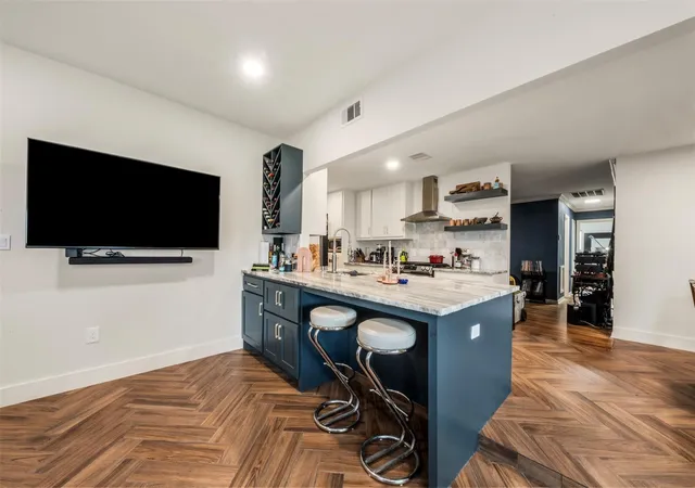 Photo 1 of Single family home for sale at 1913 Thonig Rd, Houston, TX 77055 | MLS# 73888861 | Listing updated on 2026-08-26