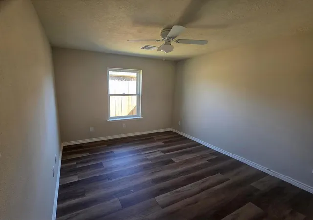 13th image of 9827 Pelsey St, Houston, TX 77029 | MLS# 76407832