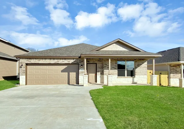 Single family home for sale at 13063 Clear View Dr, Willis, TX 77318 | MLS# 61024035