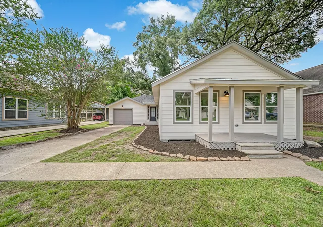 26th image of 717 Clayton St, Tomball, TX 77375 | MLS# 77468121