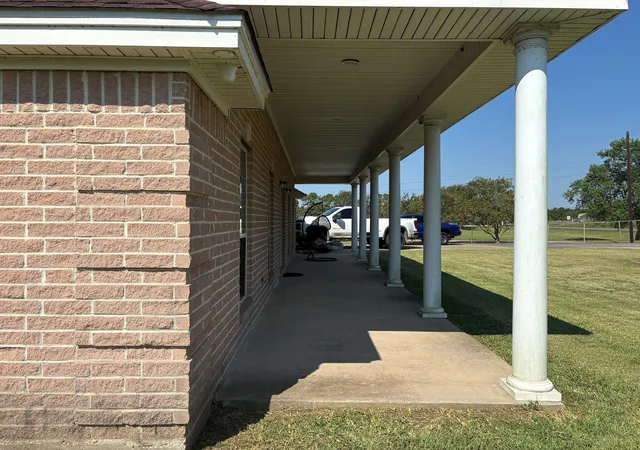Photo 4 of Single family home for sale at 7593 Fm 365 Rd, Beaumont, TX 77705 | MLS# 64086314 | Listing updated on 2026-07-22