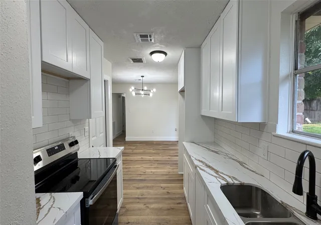 Photo 4 of Single family home for sale at 826 Deercrest St, Channelview, TX 77530 | MLS# 6192498 | Listing updated on 2026-09-02