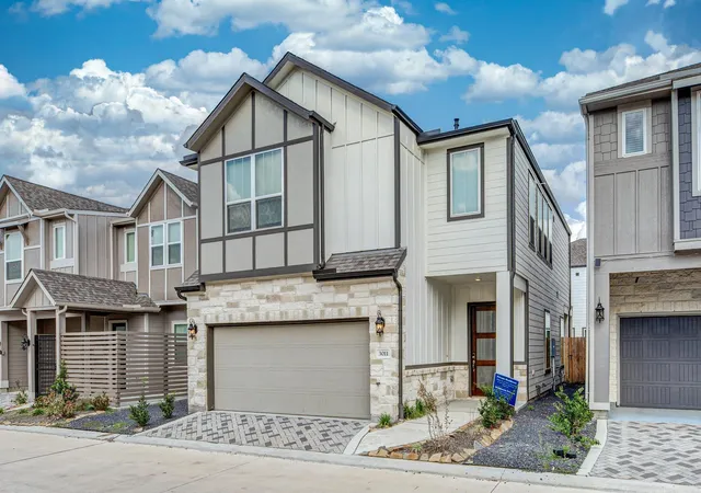 2nd image of 3011 Valley Peak Dr, Houston, TX 77063 | MLS# 13057098