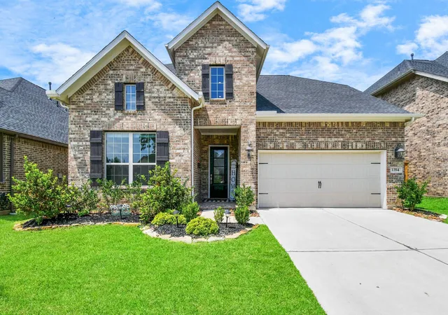 Homes for sale in Pinehurst, TX | 1354 Knollbridge Point Ln, Pinehurst, TX 77362 | MLS# 55896729