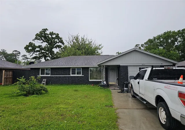 1st image of 9210 Homewood Ln, Houston, TX 77078 | MLS# 11287600