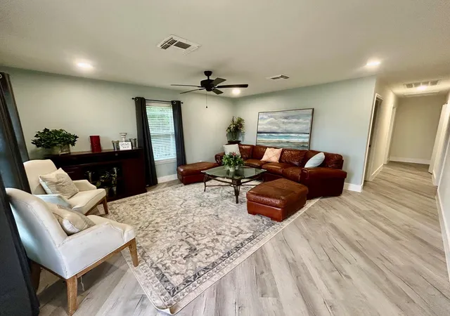Homes for sale in Jamaica Beach, TX | 16704 Curlew Rd, Jamaica Beach, TX 77554 | MLS# 76950009