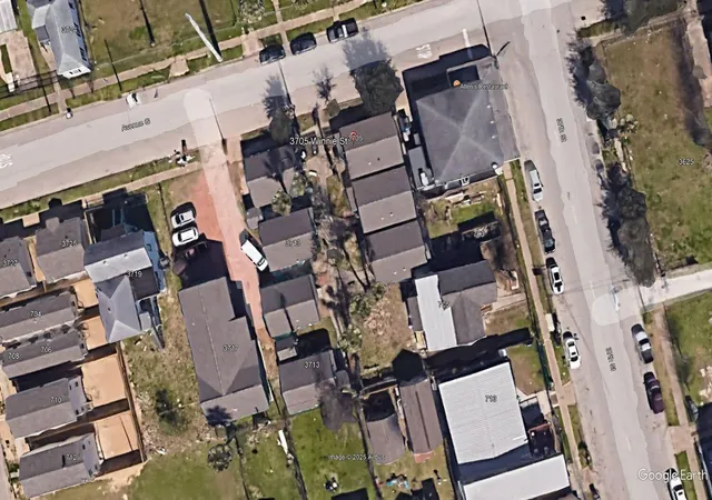 Photo 2 of Multi family home for sale at 3705 Winnie, Galveston, TX 77550 | MLS# 54271658 | Listing updated on 2026-07-04