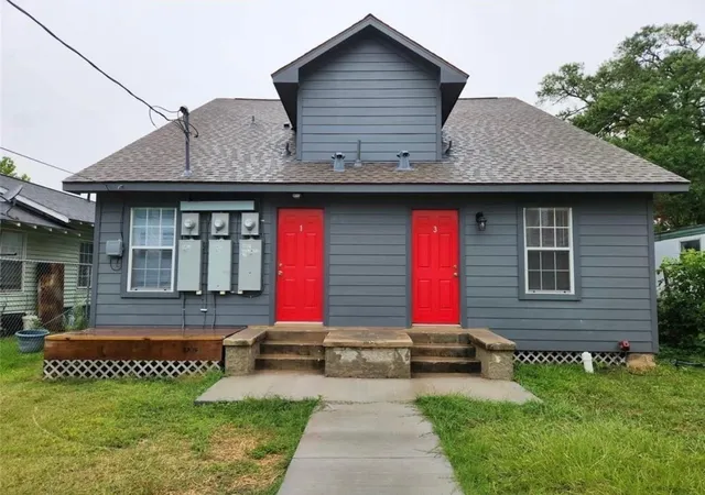 8th image of 3407 Illinois St, Baytown, TX 77520 | MLS# 44912250