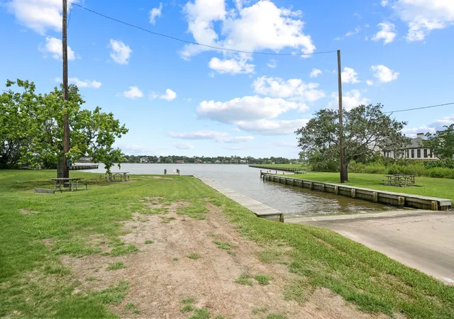 46th image of 330 Bayou View Dr, Seabrook, TX 77586 | MLS# 30848386