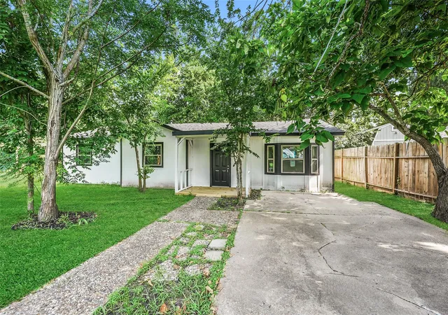 Homes for sale in Hempstead, TX | 725 Lafayette St, Hempstead, TX 77445 | MLS# 52474250