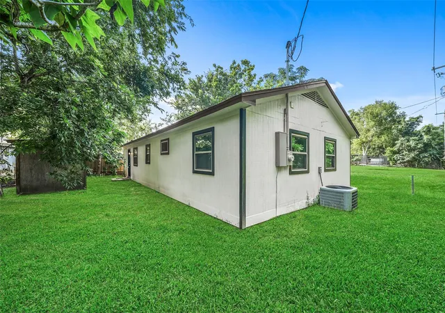 Homes for sale in Hempstead, TX | 725 Lafayette St, Hempstead, TX 77445 | MLS# 52474250