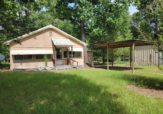 Photo 2 of Single family home for sale at 156 White Oak Cir, Trinity, TX 75862 | MLS# 72930747 | Listing updated on 2026-08-31