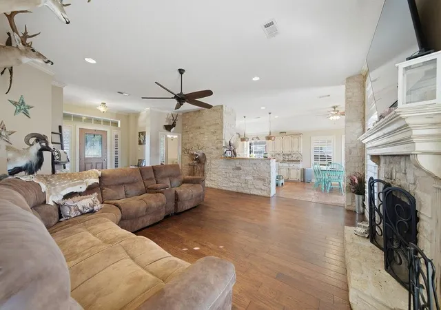 5th image of 5250 Lauren Rd, Alvin, TX 77511 | MLS# 71971454