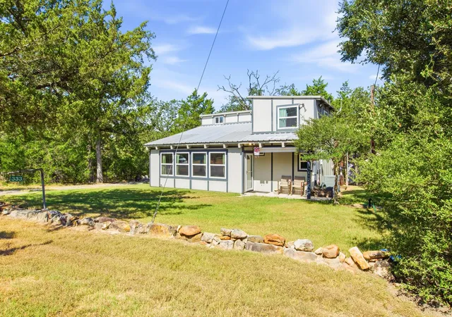 Photo 3 of Single family home for sale at 333 Woodvine Ln, Somerville, TX 77879 | MLS# 64530034 | Listing updated on 2026-08-28