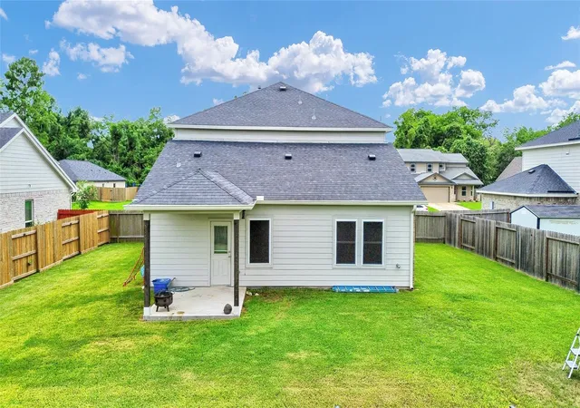 Homes for sale in West Columbia, TX | 2423 Ridgewood Dr, West Columbia, TX 77486 | MLS# 89438469