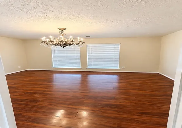 Photo 3 of Single family home for sale at 1619 Bonnie Lea Ln, Fresno, TX 77545 | MLS# 80894059 | Listing updated on 2026-09-28
