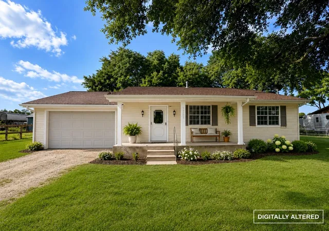 2nd image of 11325 32nd St, Santa Fe, TX 77510 | MLS# 55812746