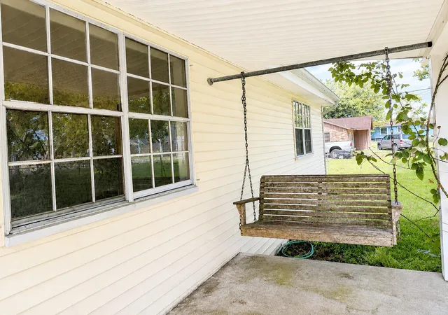 3rd image of 11325 32Nd St, Santa Fe, TX 77510 | MLS# 55812746