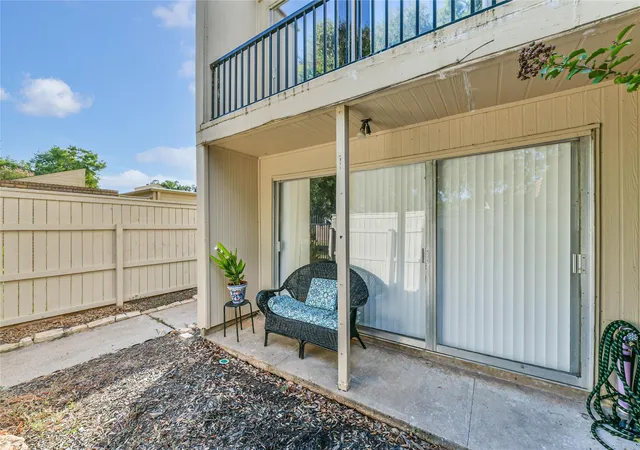 Photo 3 of Townhouse for sale at 68 Chervil Common, Lake Jackson, TX 77566 | MLS# 45989275 | Listing updated on 2026-09-16