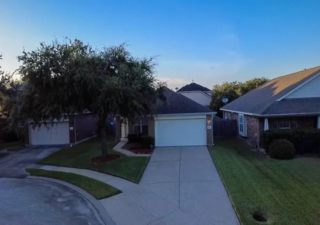 49th image of 806 Rocky Rose Ct, La Marque, TX 77568 | MLS# 10003188