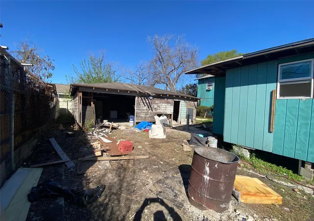 4th image of 10013 Fairland Dr, Houston, TX 77051 | MLS# 64891086