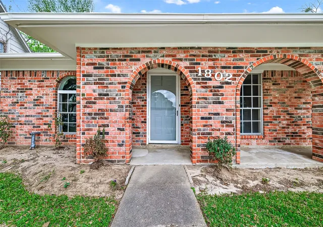 Homes for sale in Stafford, TX | 1802 Terrence Dr, Stafford, TX 77477 | MLS# 62566768