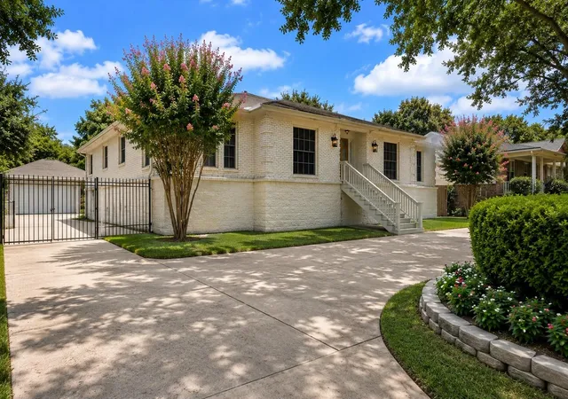 Photo 2 of Single family home for sale at 15310 Philippine St, Jersey Village, TX 77040 | MLS# 29955652 | Listing updated on 2026-09-20