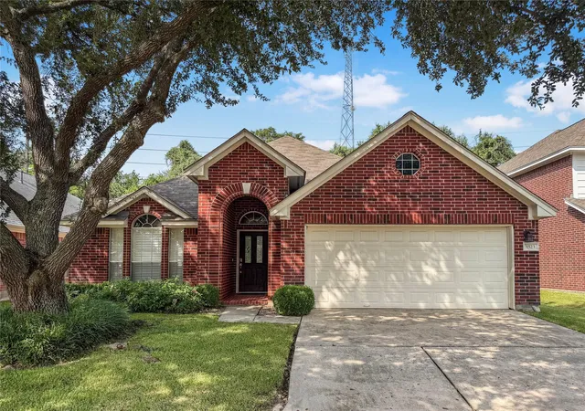 Photo 1 of Single family home for sale at 8523 Metrodale Dr, Houston, TX 77040 | MLS# 45674757 | Listing updated on 2026-08-23