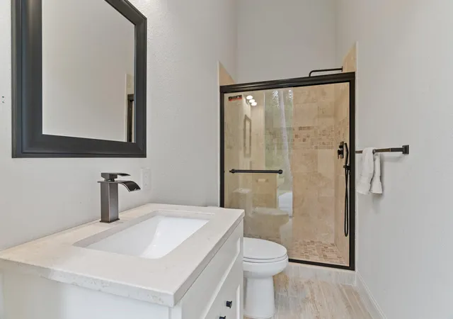 Photo 4 of Single family home for sale at 25019 Butler Hl Ct, Tomball, TX 77375 | MLS# 78535707 | Listing updated on 2026-07-31