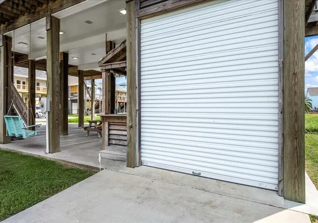 44th image of 879 Wommack, Crystal Beach, TX 77650 | MLS# 10514066