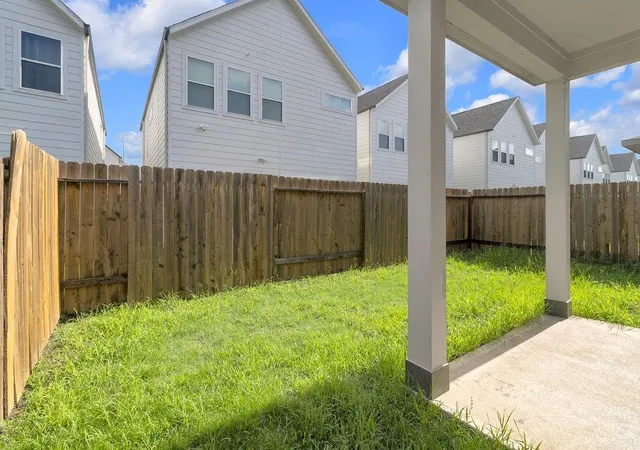 25th image of 4424 Ibiza Ln, Houston, TX 77045 | MLS# 67479842