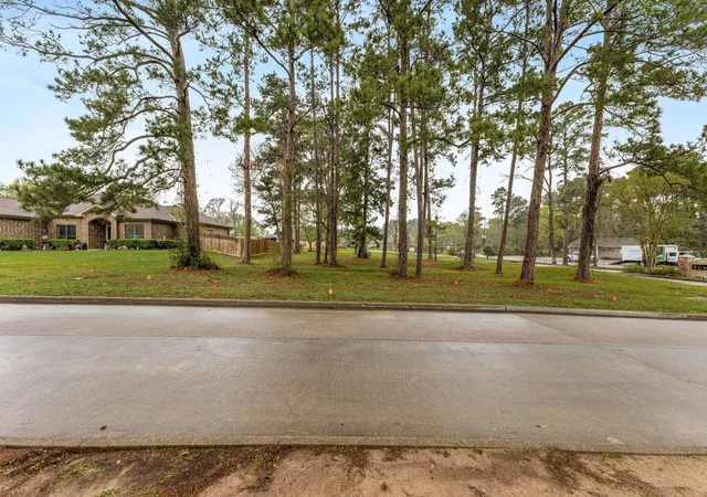 Photo 4 of Land for sale at 13083 Point Aquarius Blvd, Willis, TX 77318 | MLS# 10982383 | Listing updated on 2026-06-03