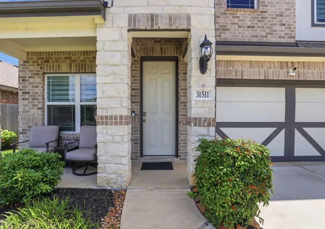 3rd image of 31511 Kailua Dr, Hockley, TX 77447 | MLS# 55273779