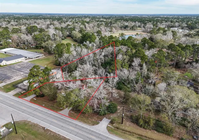 Photo 4 of Single family home for sale at 16010 Fm 3083 Rd, Conroe, TX 77302 | MLS# 19632652 | Listing updated on 2026-09-16