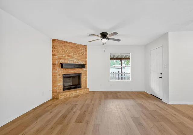 3rd image of 4502 Old Hearne Rd, Bryan, TX 77803 | MLS# 33514638