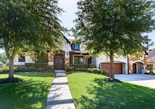Photo 3 of Single family home for sale at 8526 Blue Ridge Trl, Richmond, TX 77406 | MLS# 8874309 | Listing updated on 2026-08-10